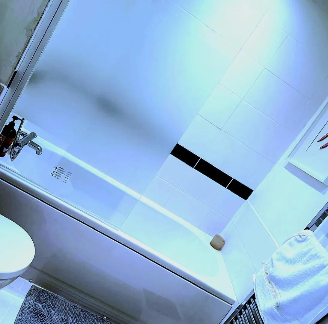 Luxury 2 Bedroom Apartment In Aberdeen Kirkton of Skene