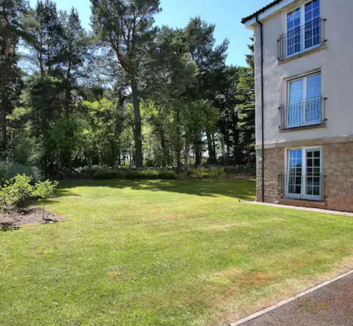 Luxury 2 Bedroom Apartment In Aberdeen Kirkton of Skene United Kingdom